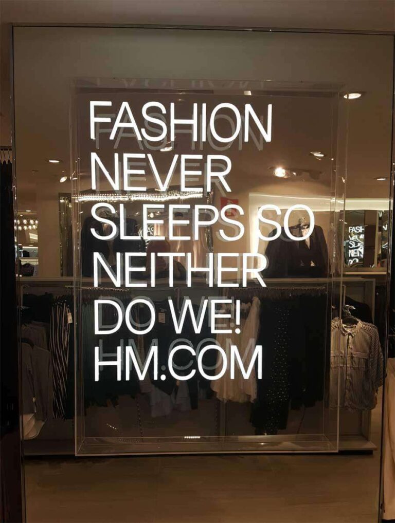 H&M instore copy, Milan. Ola Gatby.